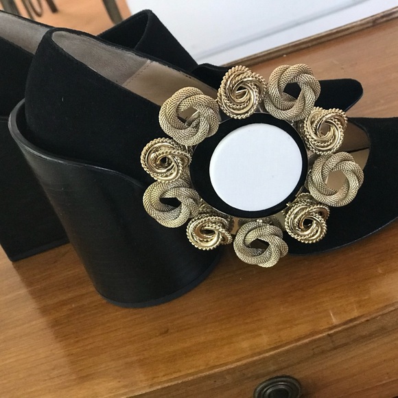 JACQUEMUS amazing black velvet shoes w/one round one square heel.Art detail sz37 - Picture 6 of 9